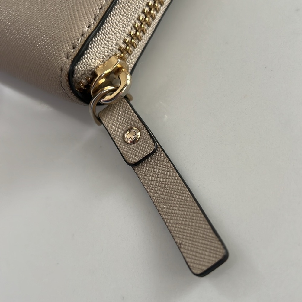 Kate Spade Continental Wallet - Picture 5 of 6